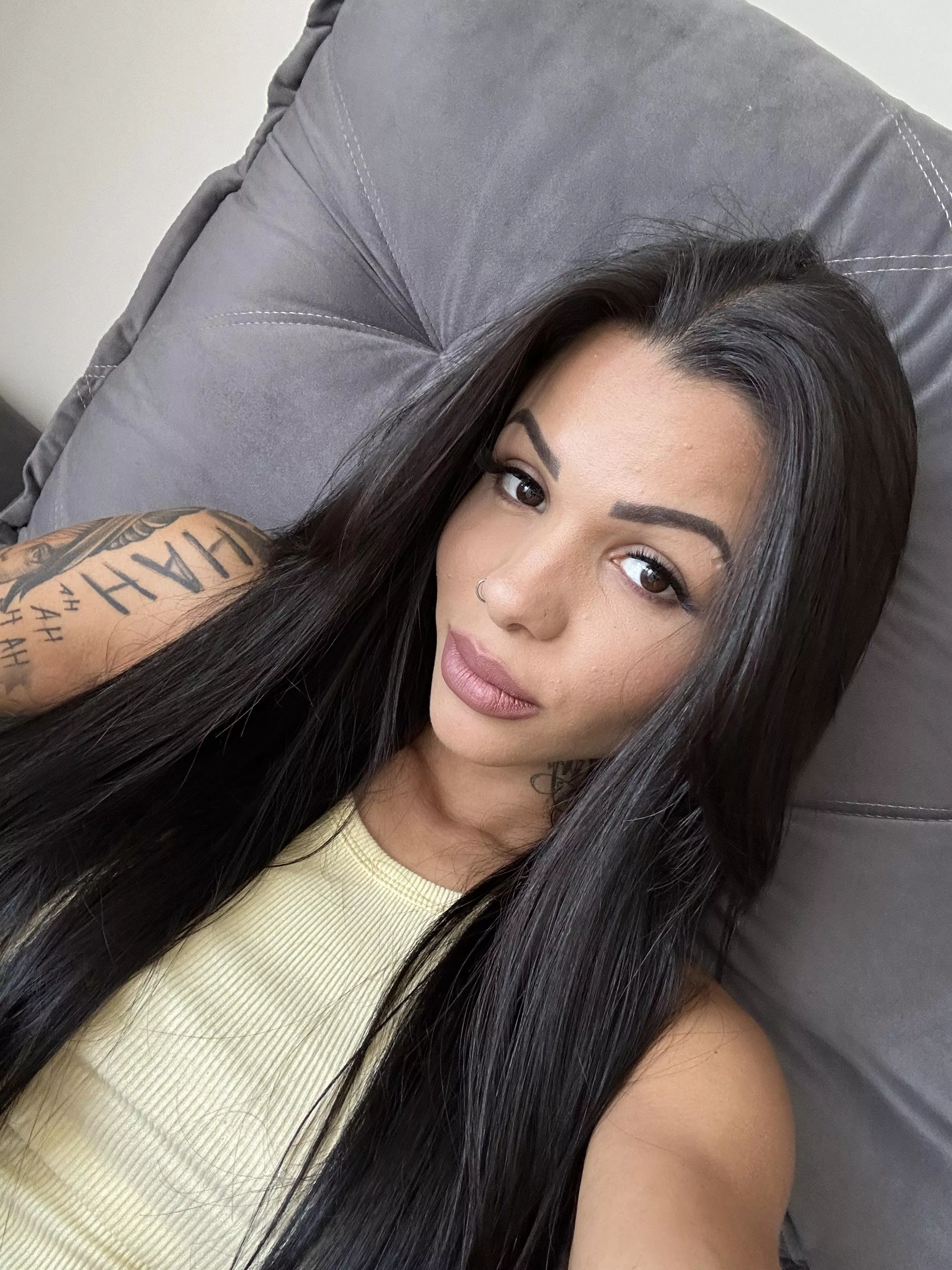 You’re into a freaky brunette