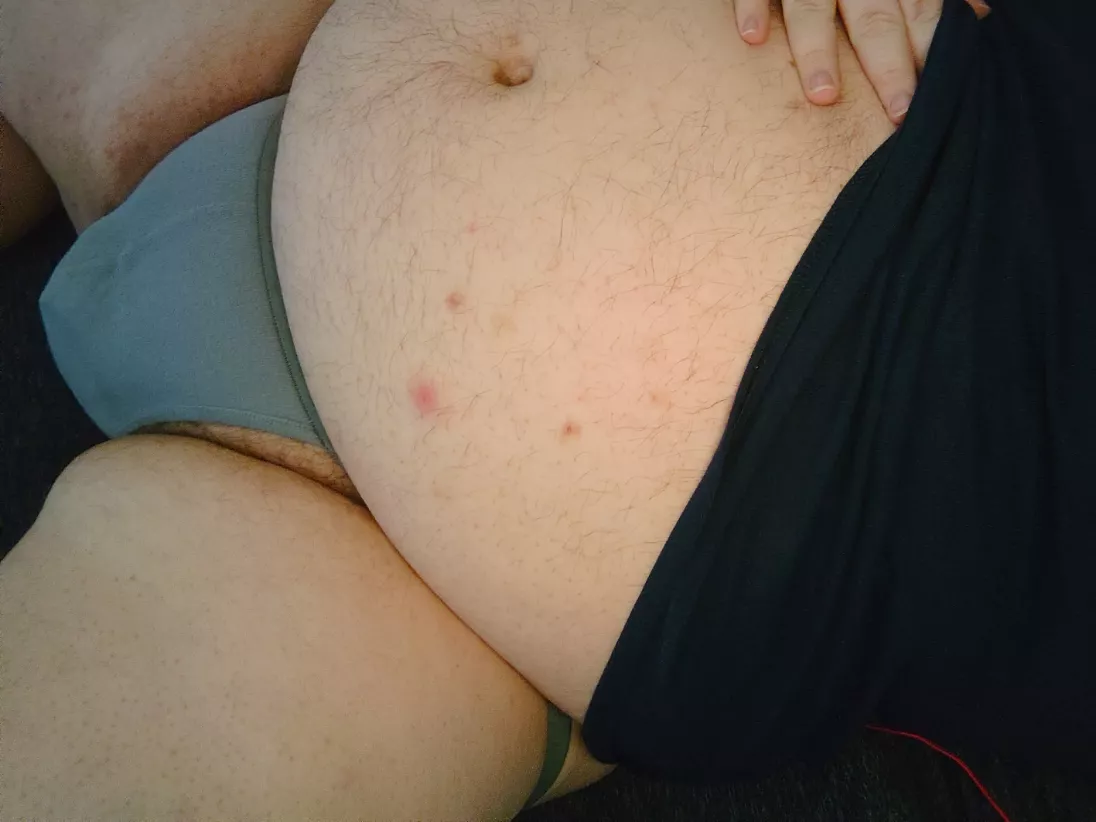 27m, any doms wanna tease me by controlling my toy?