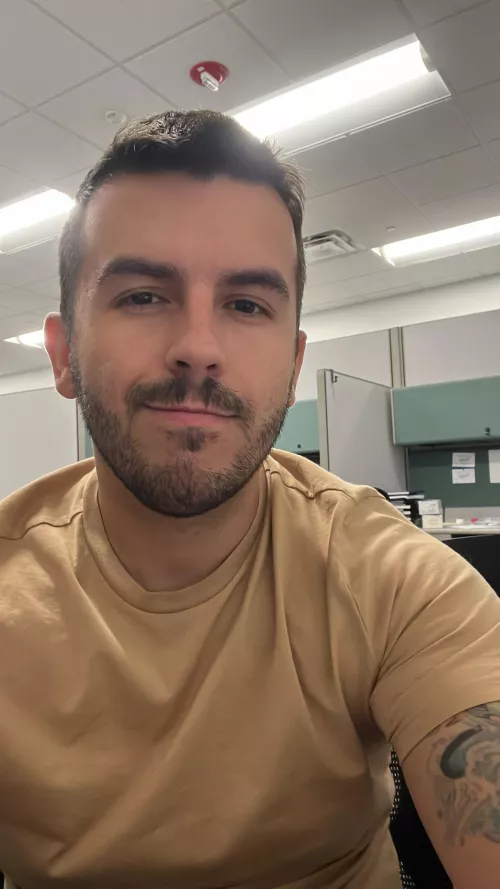 Almost time to break free from the cubicle farm! Happy Friday!