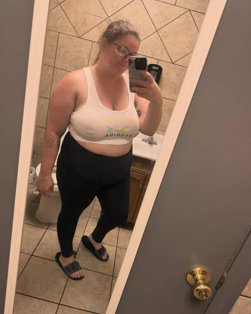 Do you think I’m pretty? 