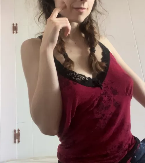 [F] It’s so hard to focus on studying…