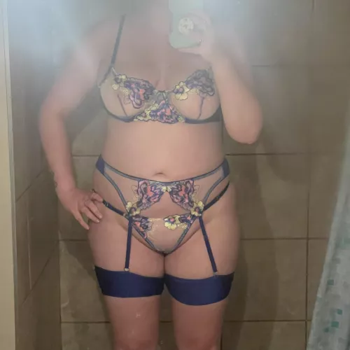 Fun set in vibrant hues