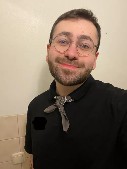 Hello there! Friends?