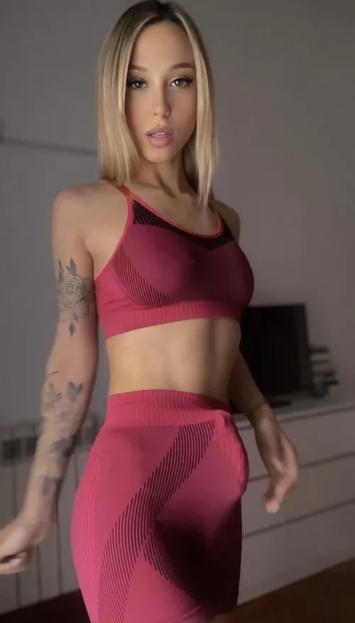 How many inches do you think I have under my pants? If you guess, I'll let you taste it.