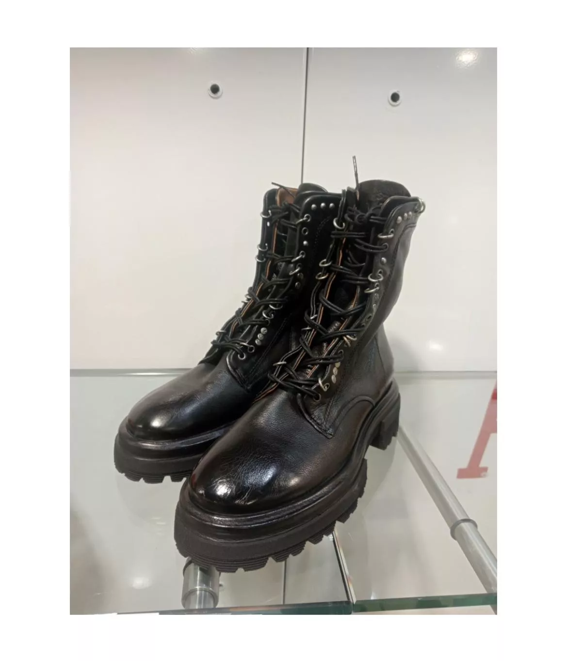 How’s the sizing of a.s.98 boots ? 