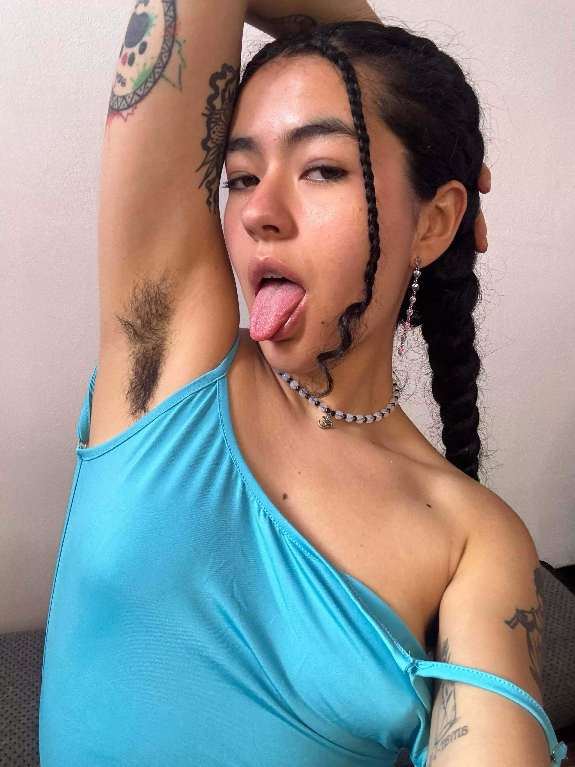 I don’t ever use deodorant before yoga I hope that’s okay