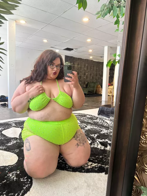 I love a good mirror selfie