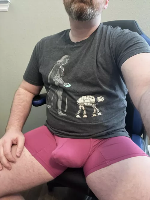 I posted yesterday but I got a new shirt to share with you sexy bears 
