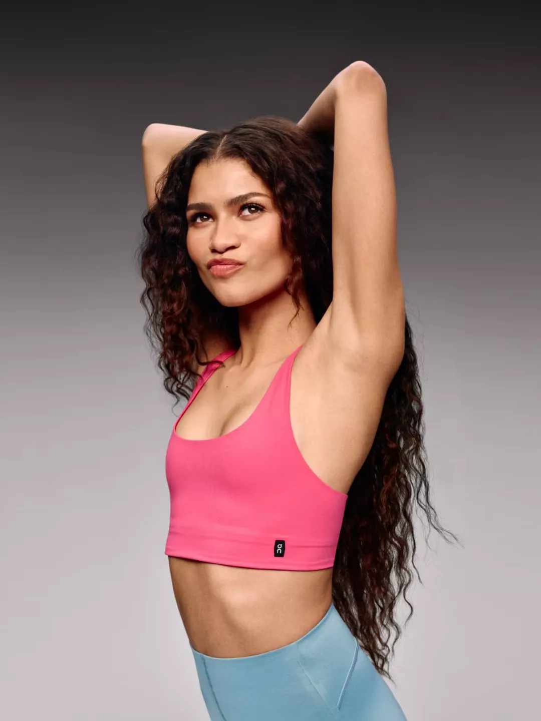 let's have a bi threesome with Zendaya