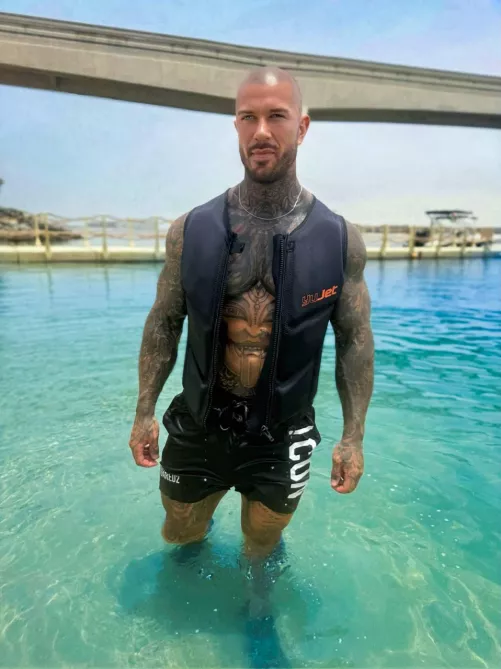 Would you get naked if I came over? 