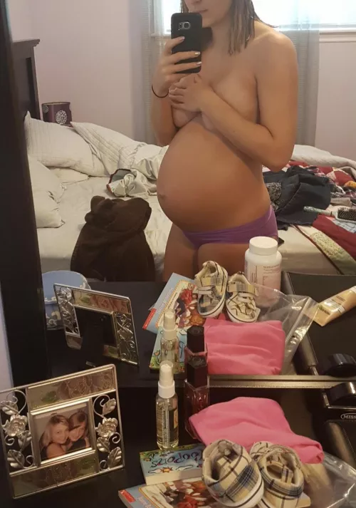 Comfy panties are key when your this massively pregnant 