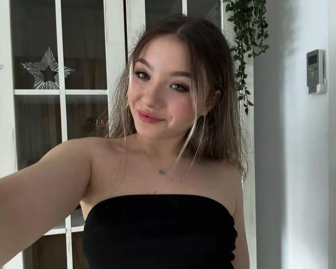 I'm excited to see if I look cute in this top!