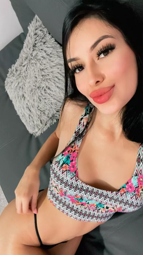 My lips should be waking you up 