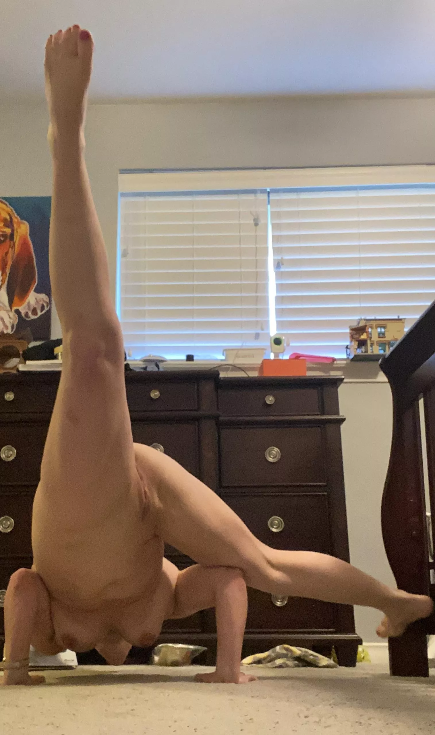 Naked flying splits