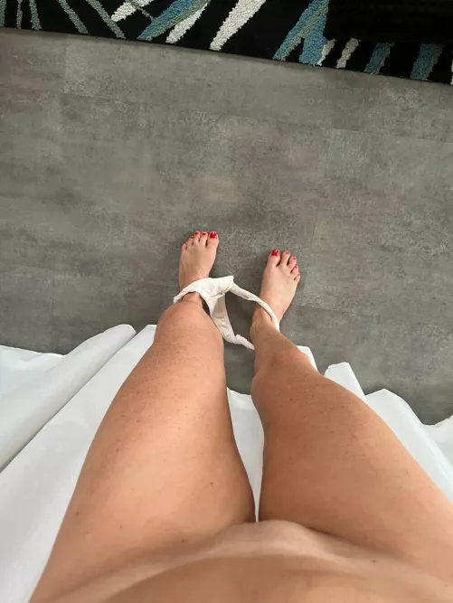 Natural mom tits 48(f)