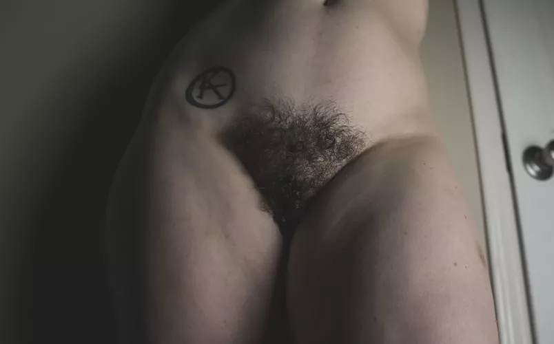 soft curls (self shot)