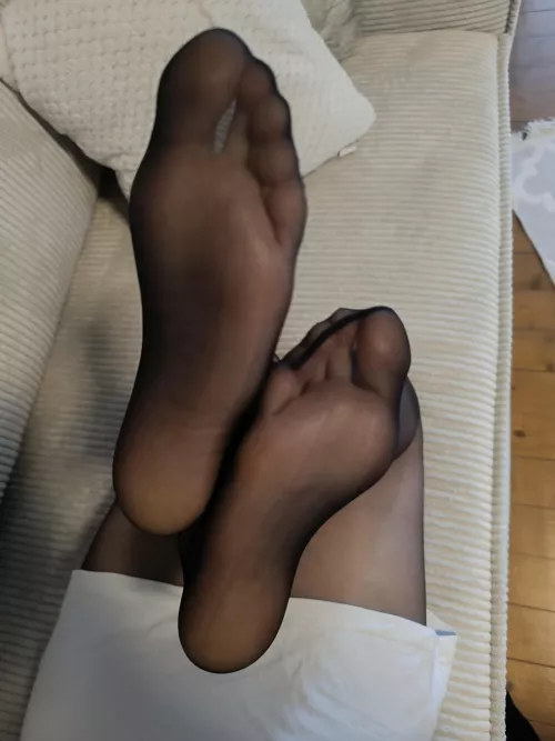 Would you relax with me? 😘