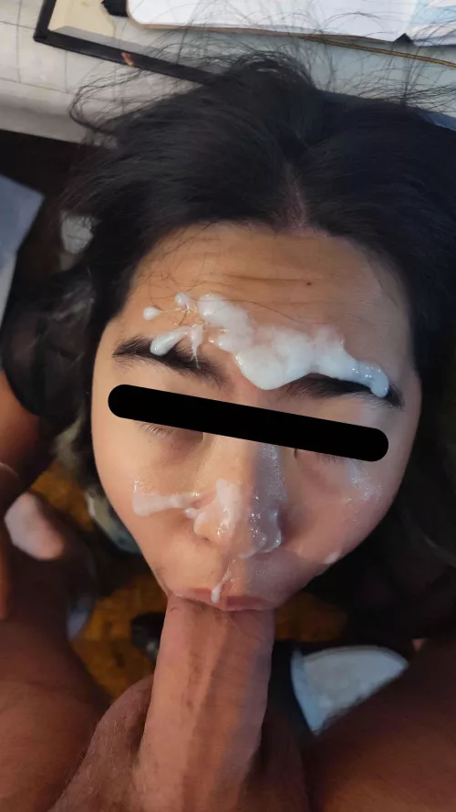 Cumslut Facial
