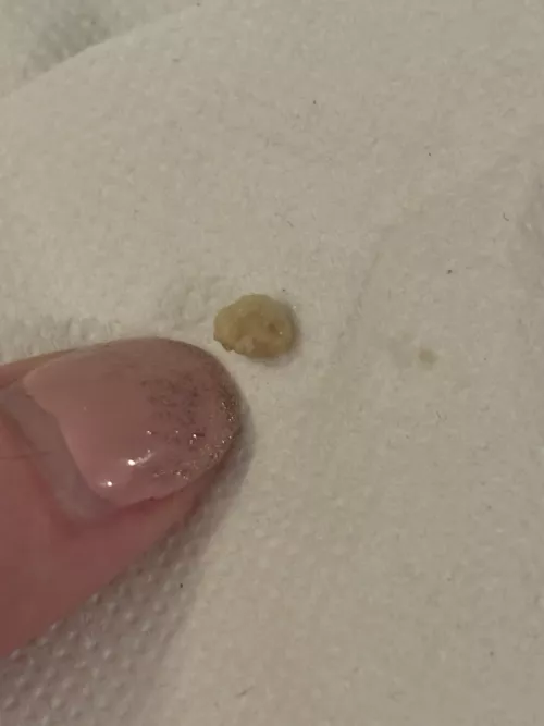 Lil nugget I chucked while sneezing. Haven't seen one of these in a long time!
