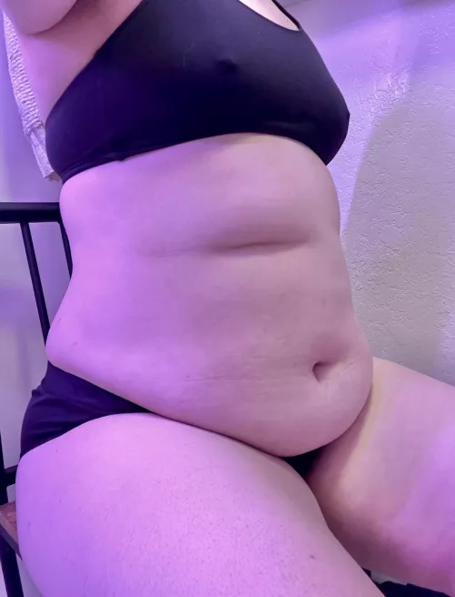 Little pokies, thick everywhere else 