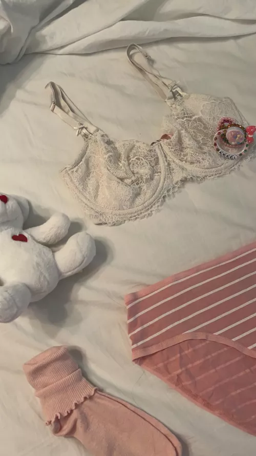 My cute outfit Dadda picked out 