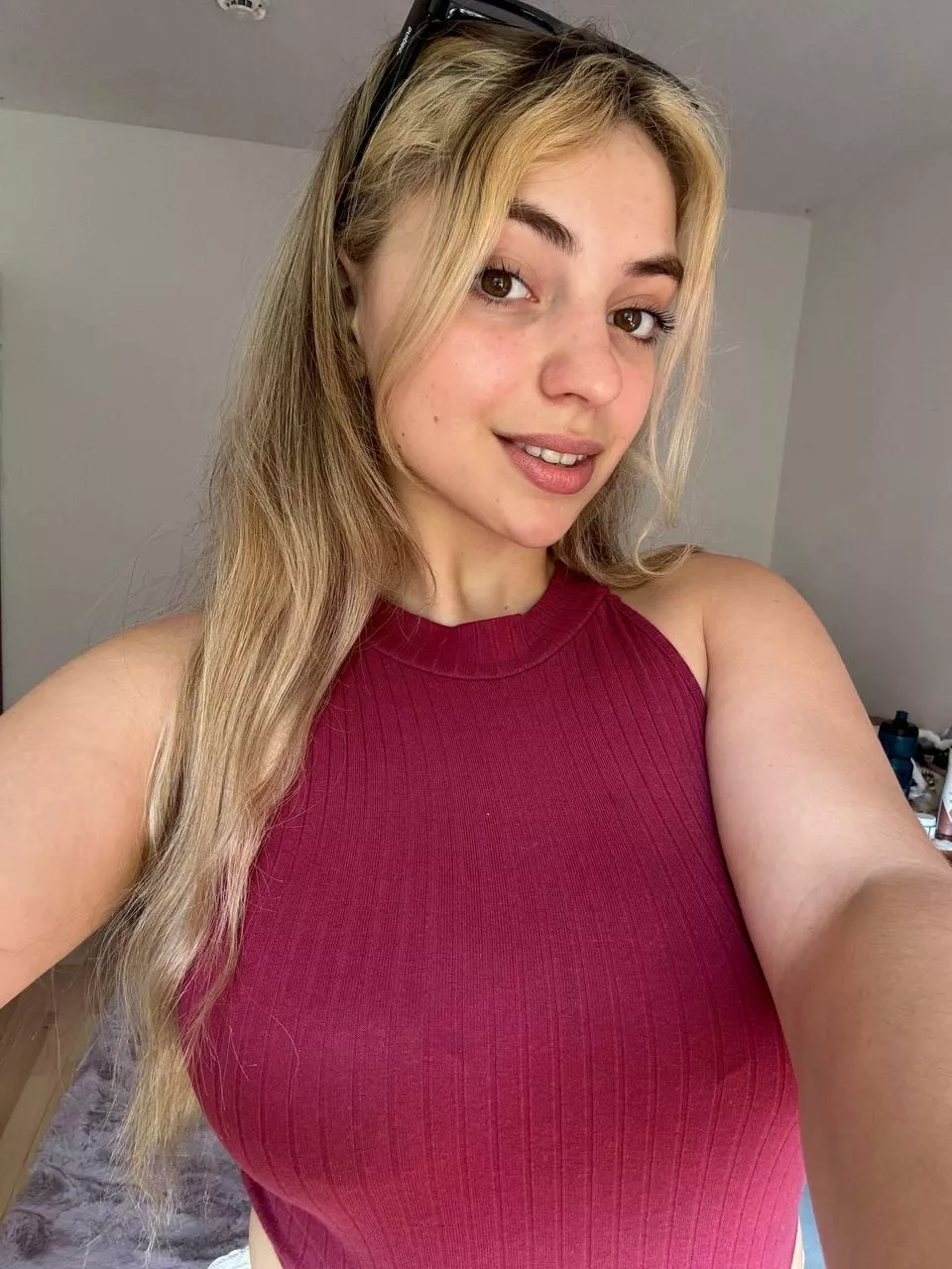 No reason and no intention to hide 😏 