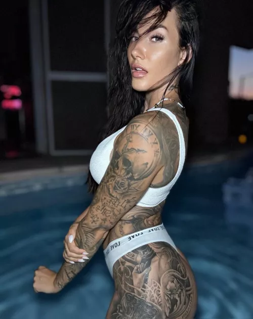 She’s a night pool time queen