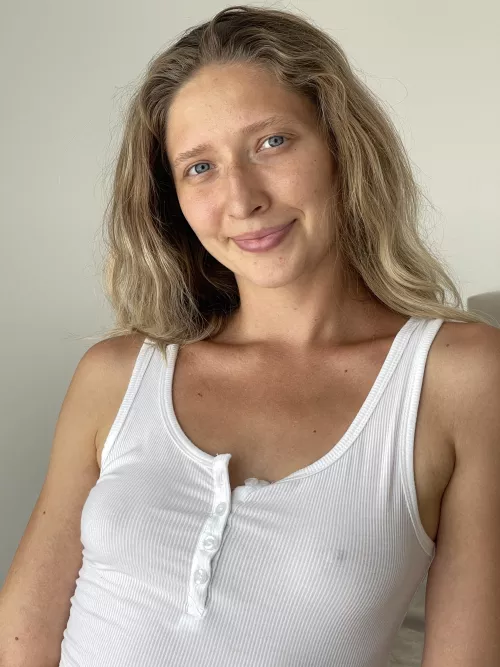 Sunday is a no bra day