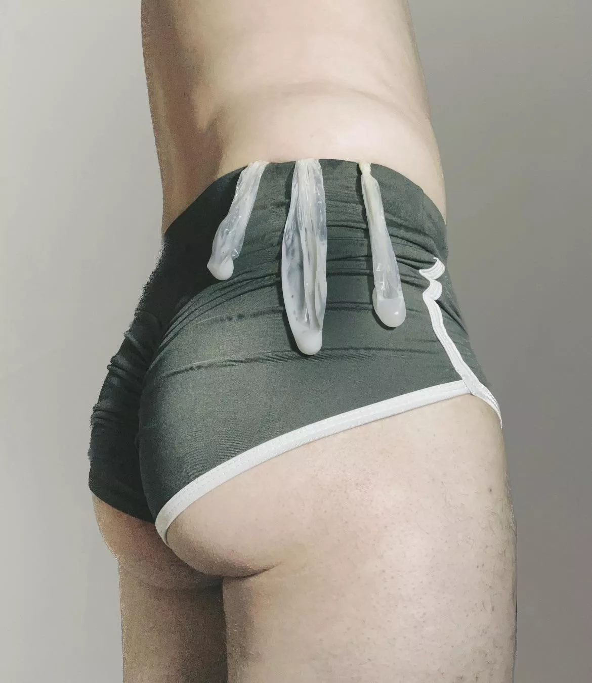 3 condoms full of cum from my party to be swallowed all at once 🤤 