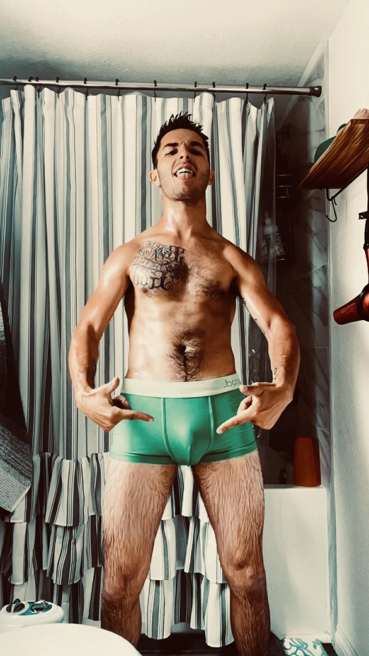 Add my link get a freebie to see how big it is 😜