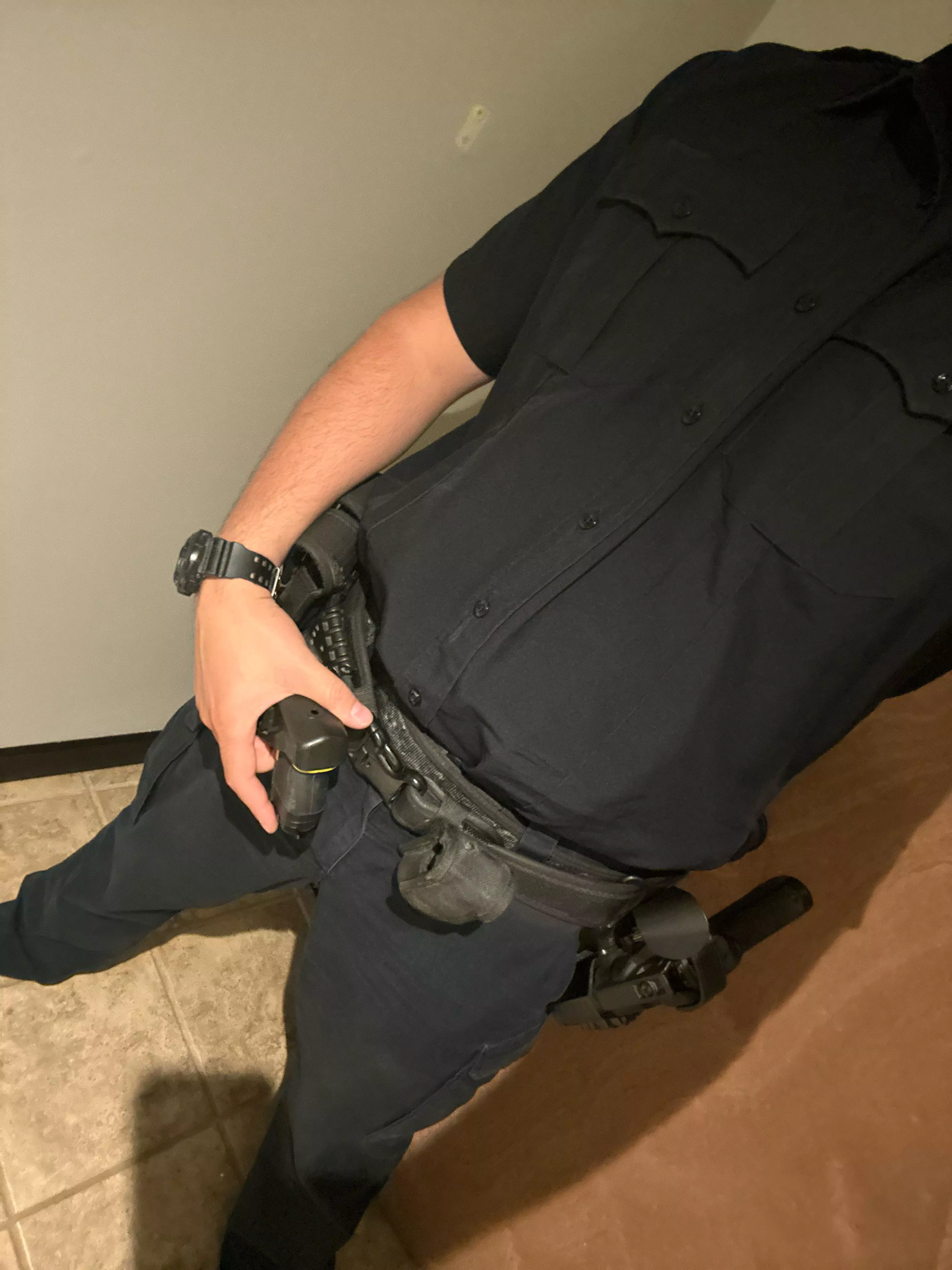 Any bunnies wanna help end my shift??