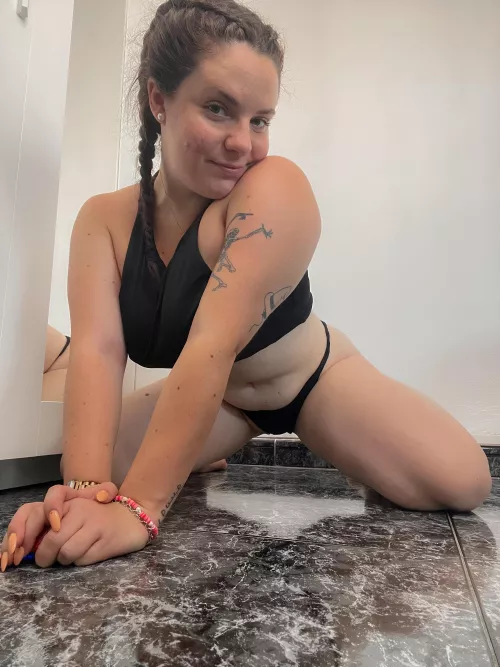 Frog with a good face