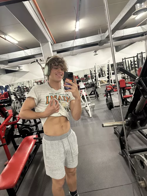 Gym to myself 😍😍😍