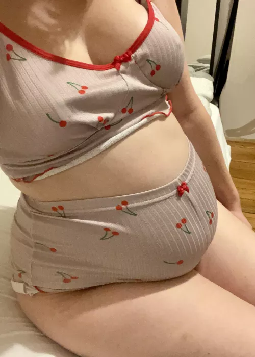 I can't believe I'm still hungry 😩🐽