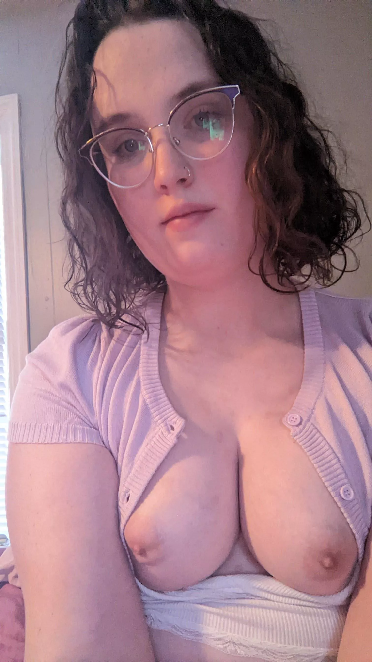 I'm about to go live for the first time! (Trans Girl) [katiepatootie]