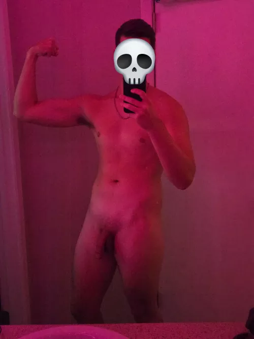 Need workout buddies 😩