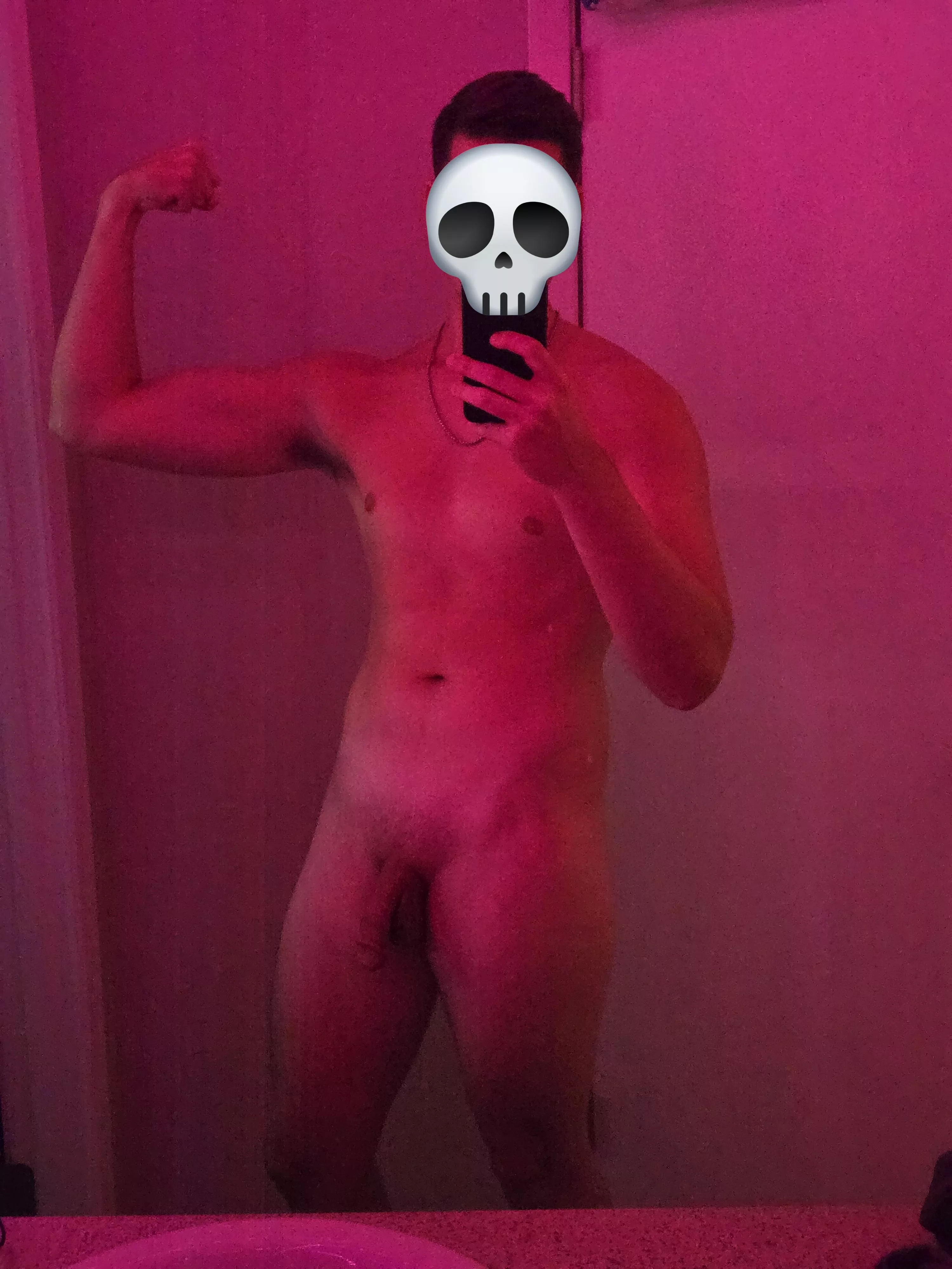 Need workout buddies 😩