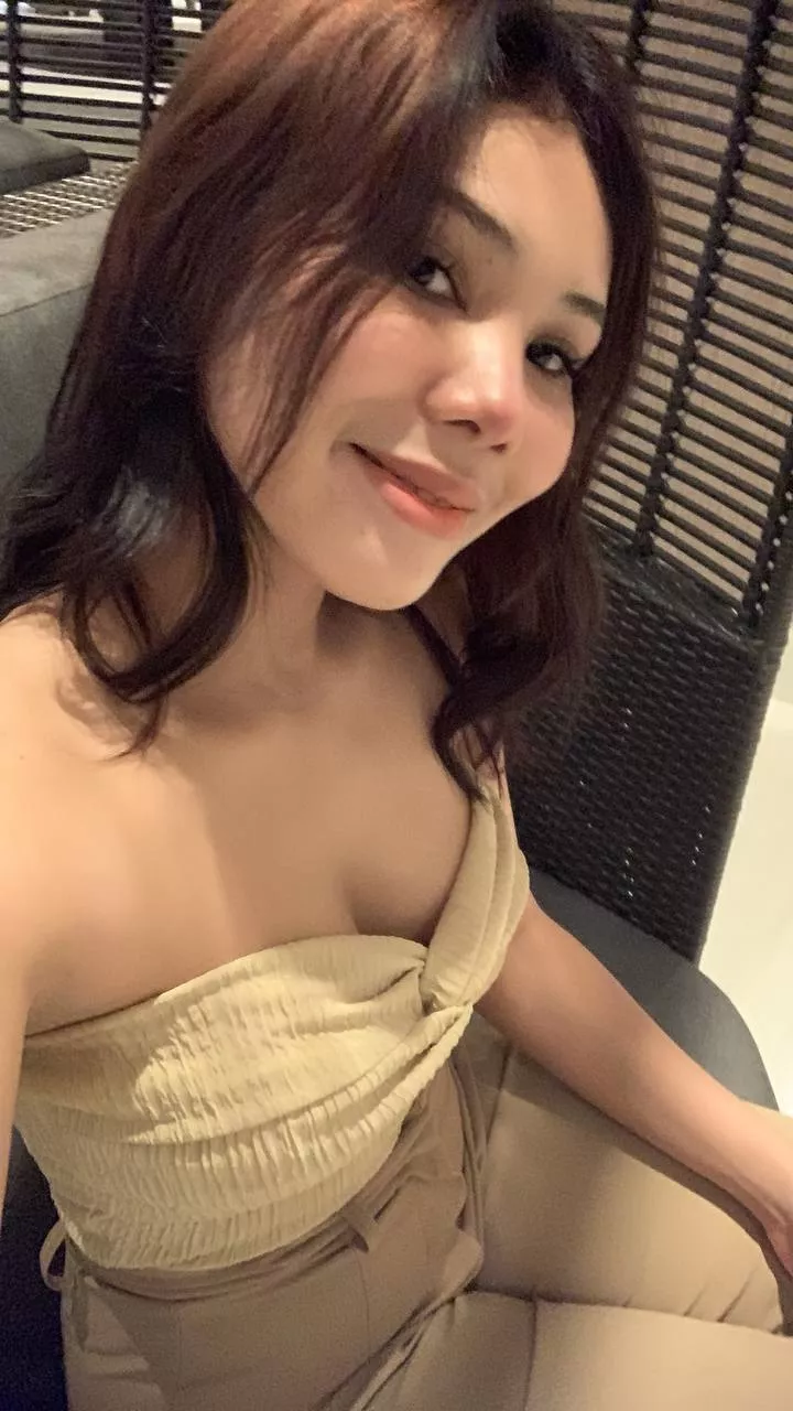 Too hot to handle, too cool to care 🔥