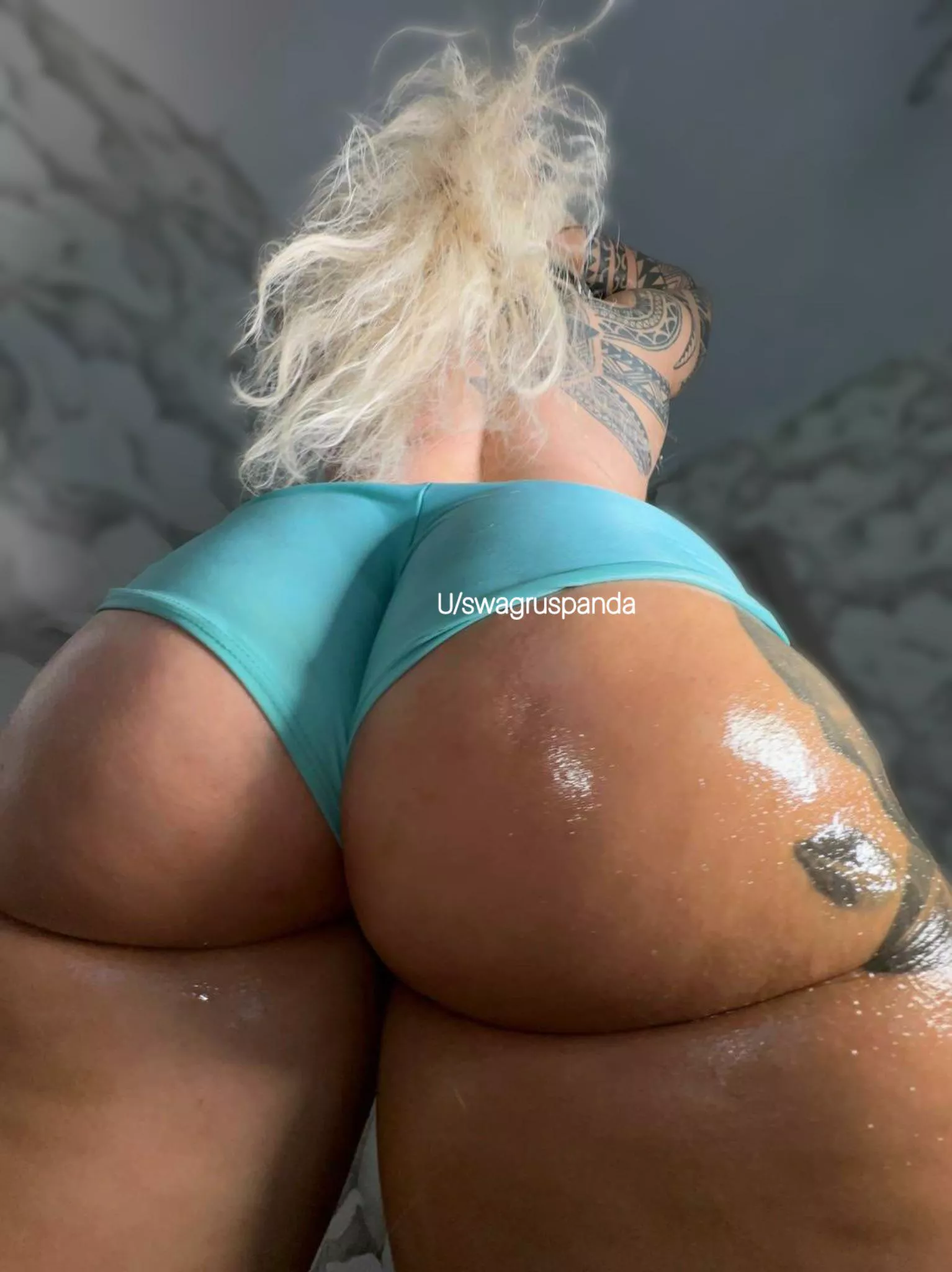 Can I smother you with my juicy cheeks