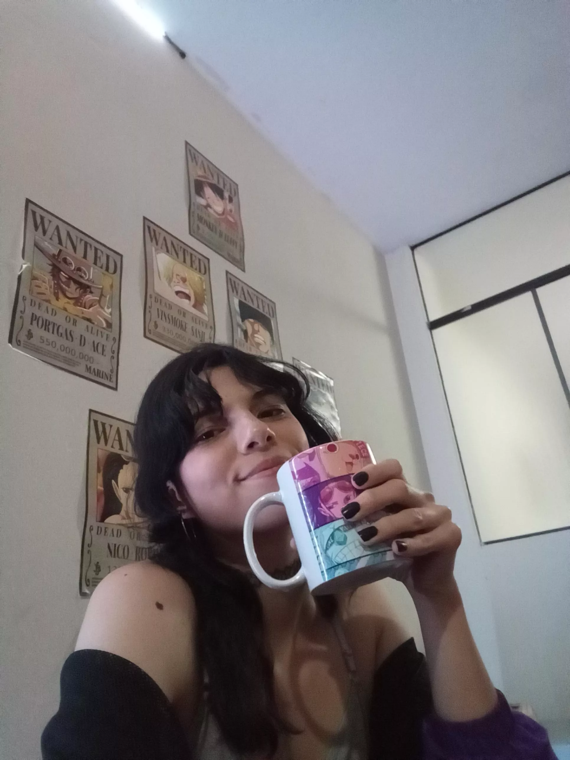 I love black nail color