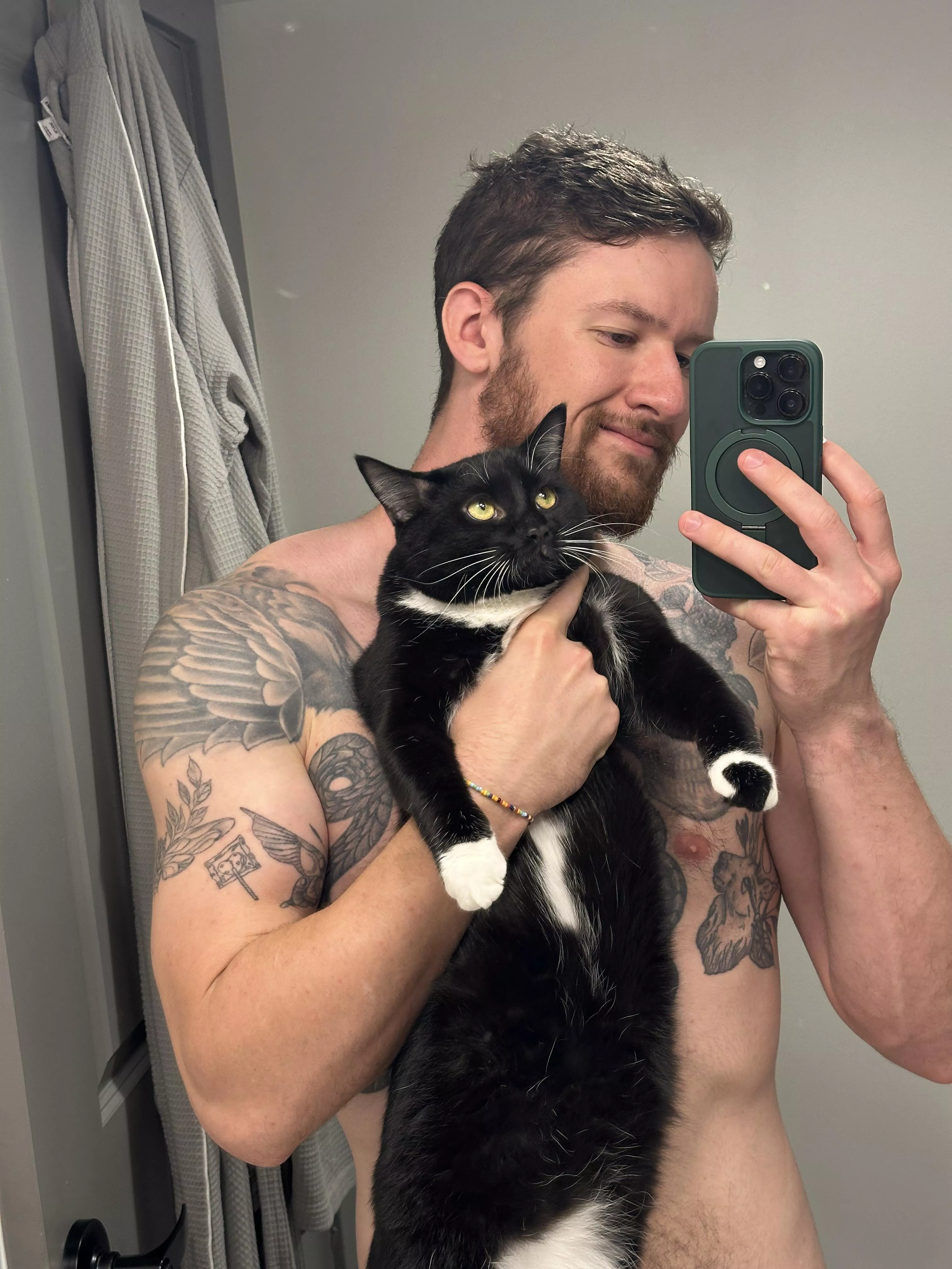 Messy hair, but Frankie didn’t care 