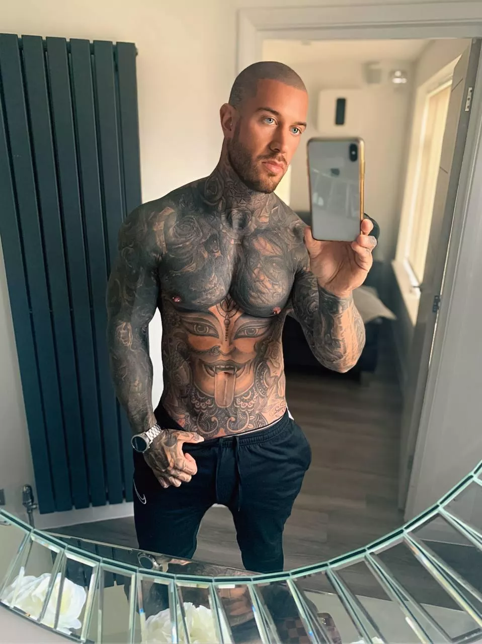 Would you pull my pants down ? 