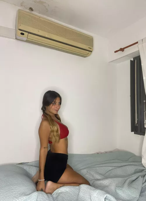 You'd come over if I told you I'm home alone tonight? 18f