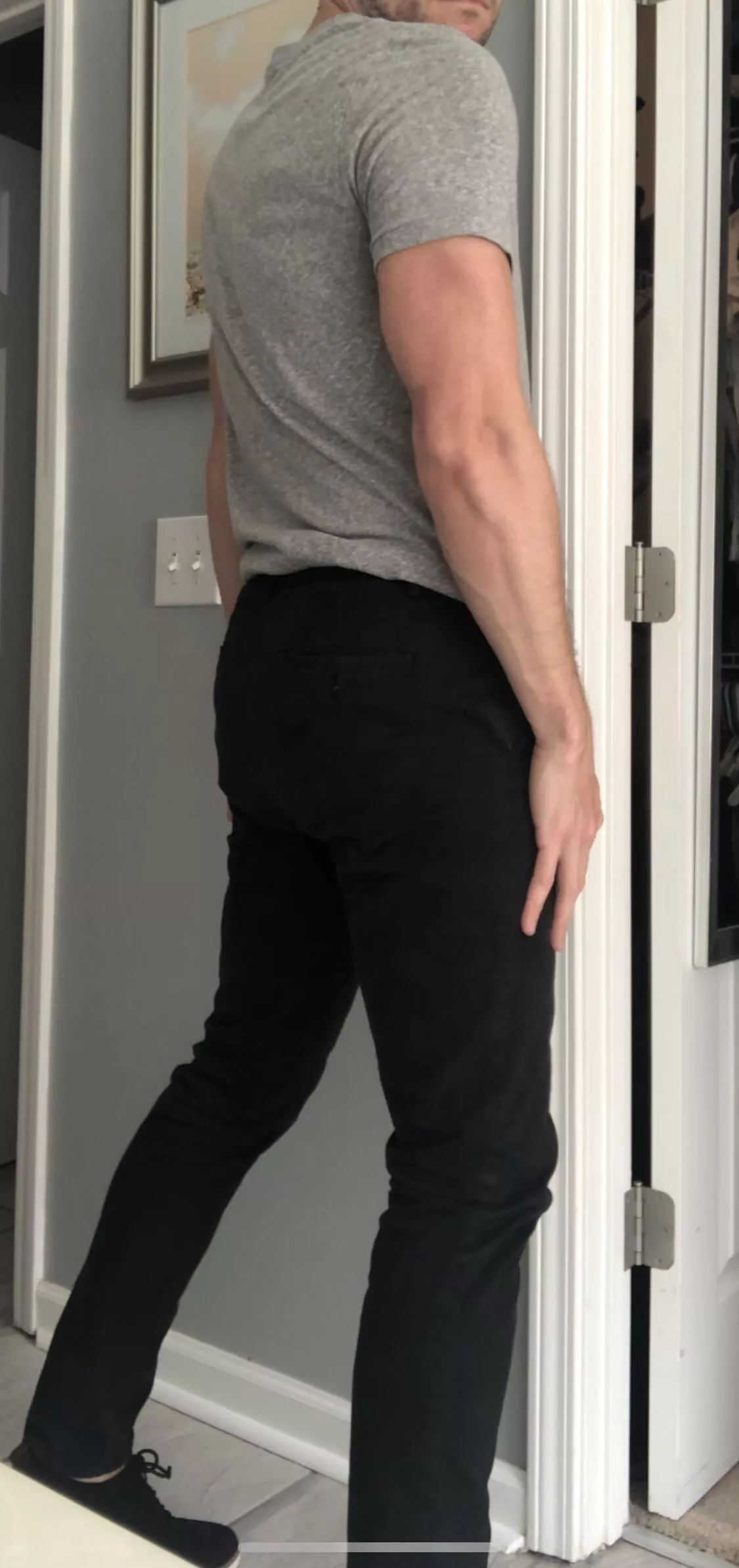 [33] Scenario: I’m your coworker. We’re alone after hours at the office. What’s your play here?