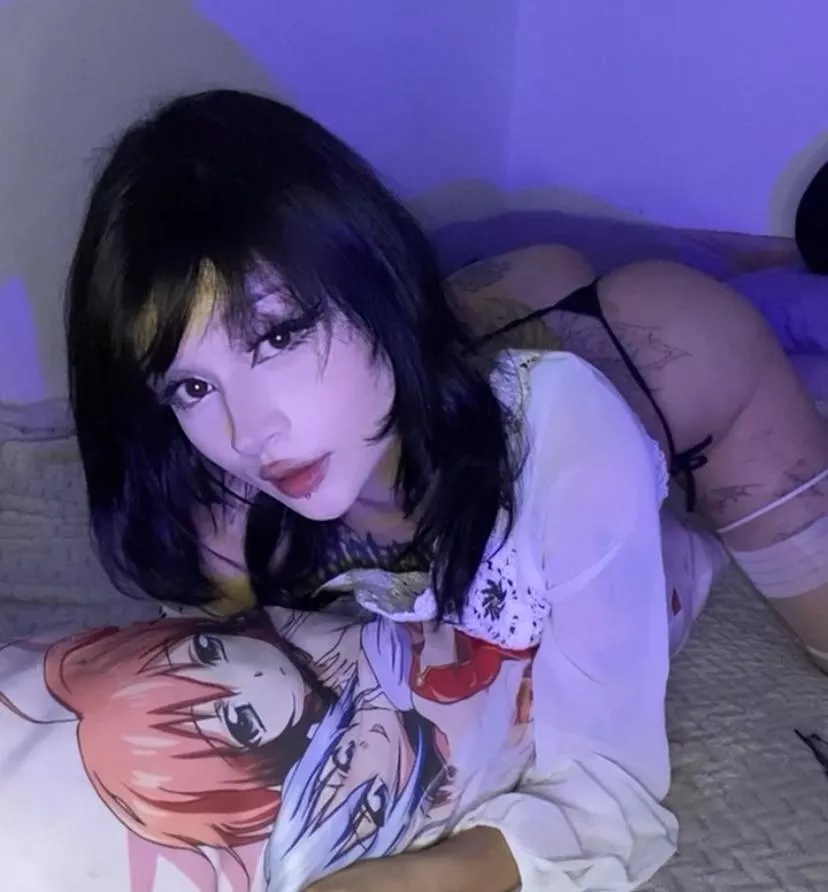 Do I look too young for you to play with daddy 