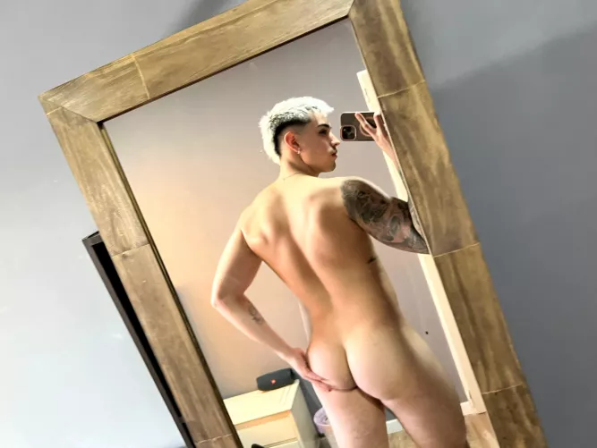 do you think my cute guy butt deserves some attention?