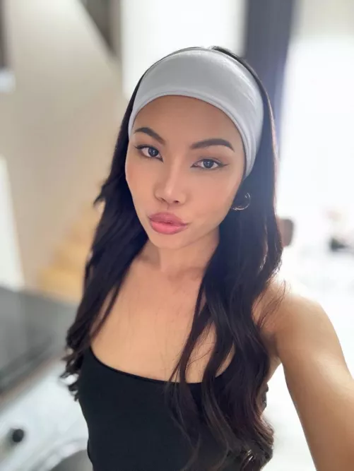 Doing my makeup can be therapeutic