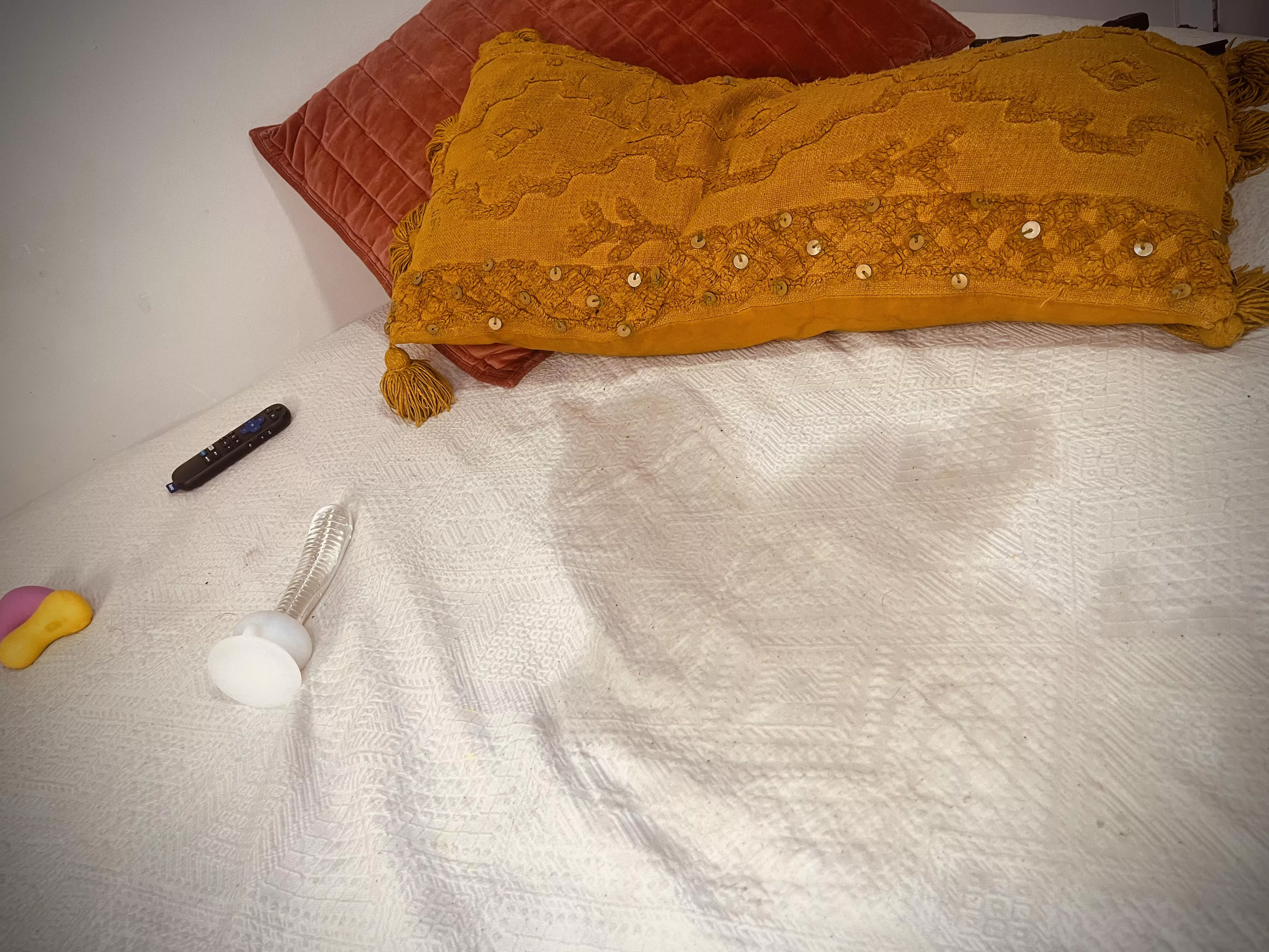 Guess how that got there 🍑💦😈