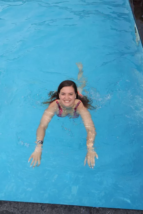 Hi it's a pretty good day :)