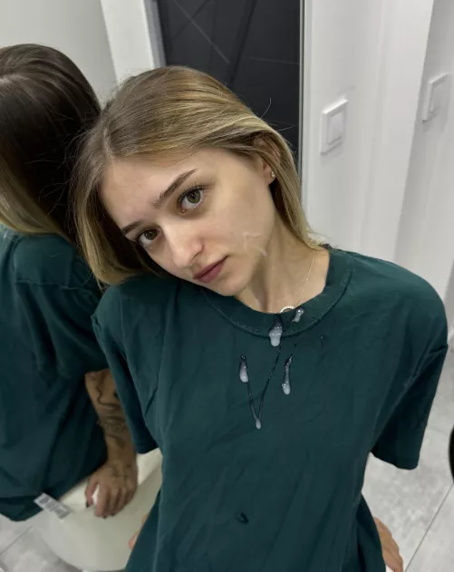 I like to look into the eyes when a man cums